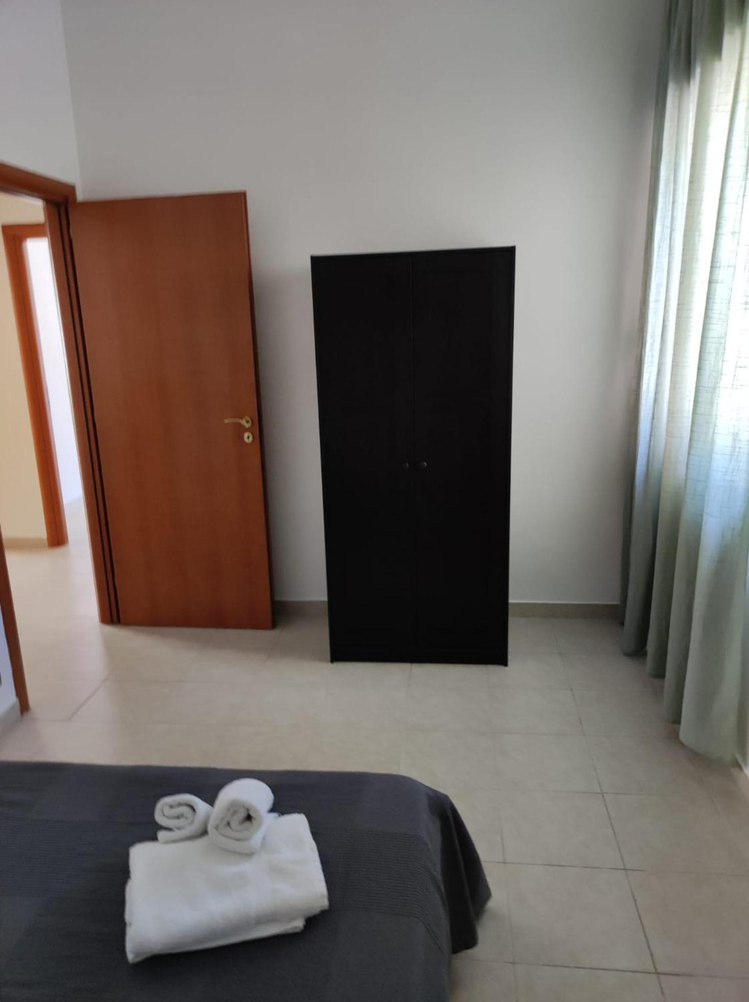 E&S Apartment Siraküza Dış mekan fotoğraf